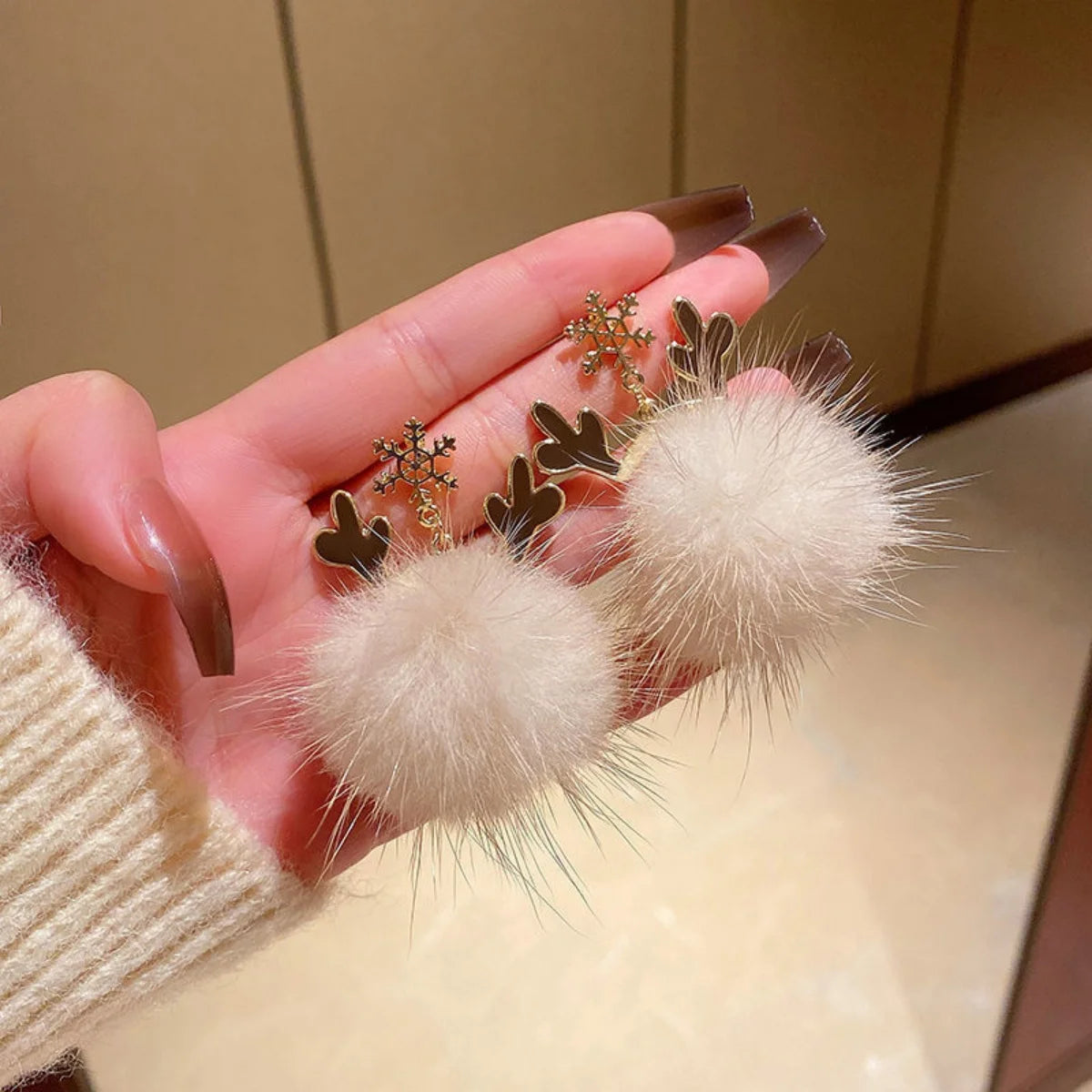 Snowflake Deer Plush Ball Earrings Snow Flower Drop Christmas Jewelry Gift 🦌❄️