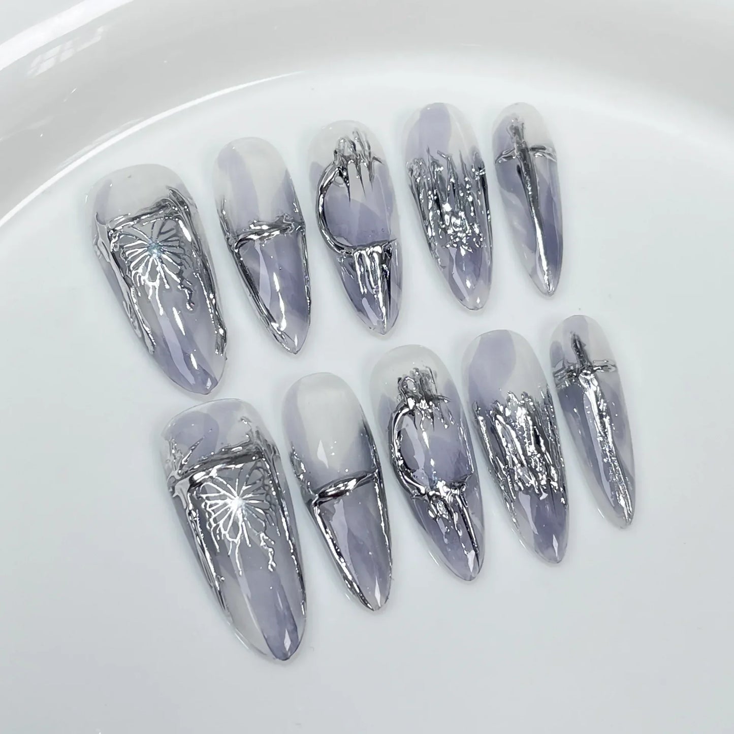Kawaii 10-Piece Rhinestone Almond Press-On Nails ✨💅 | Handmade Acrylic Nail Art Set for Adorable Looks! 🌟