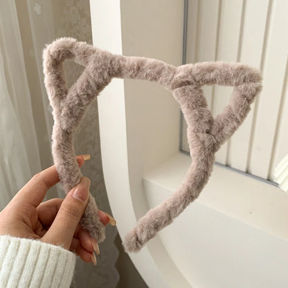 Kawaii Cat Ears Headband 🐾✨ Cozy Velvet Hair Hoop for Women 🌸 Perfect for Autumn & Winter!