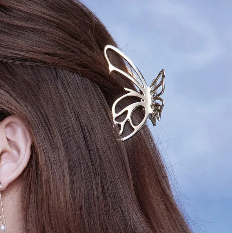 Kawaii Golden Butterfly Hair Claws 🦋✨ | Adorable Hollow Out Clips for Stylish Women 💖🌟
