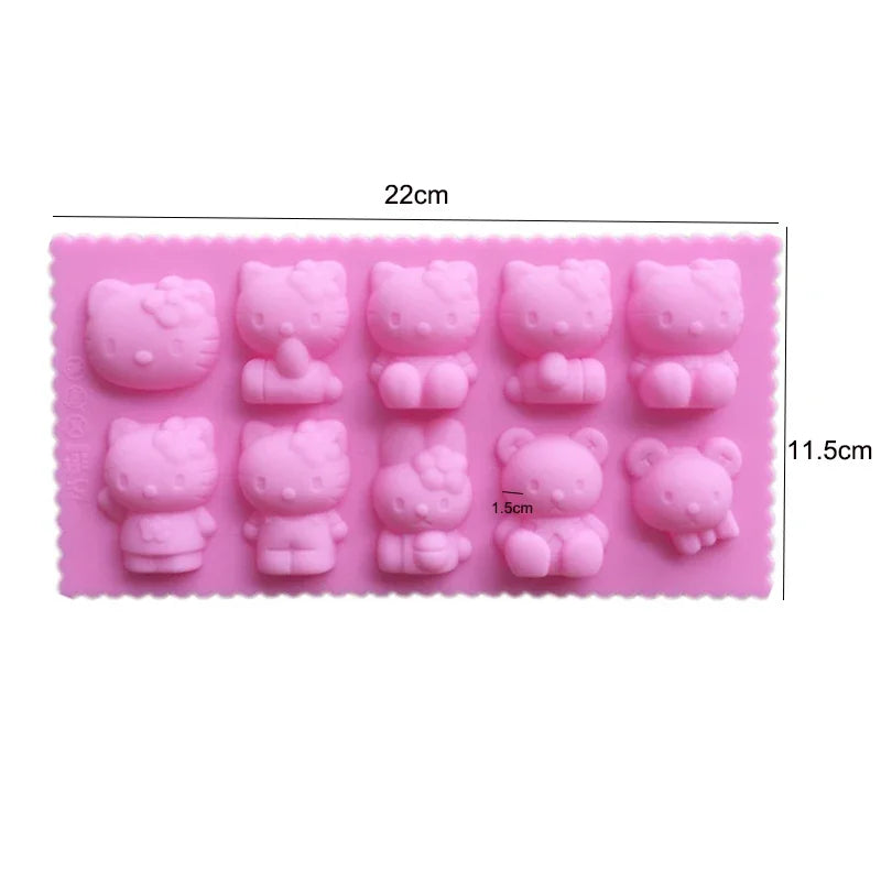 Cute Cartoon Animal Silicone Mold for Baking and Cupcake Topper 🐻🐭🐱🐷🦆