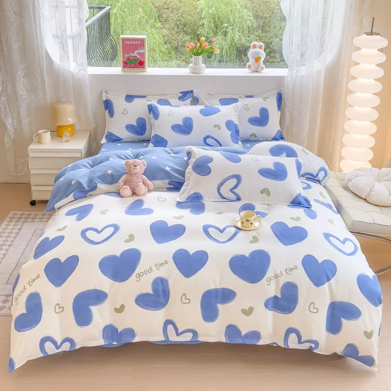 Charming Strawberry Dreamland Duvet Set 🍓✨ Cozy Kawaii Bedding for Sweet Sleep!