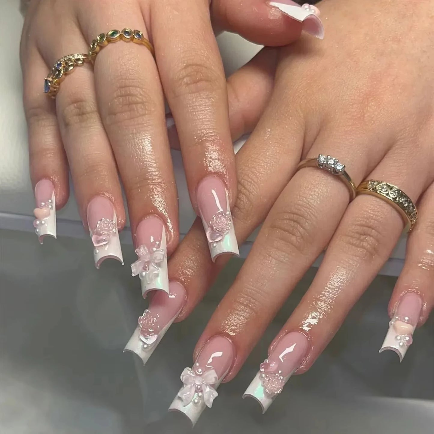 Kawaii Strawberry Bear Nail Art Set 🍓🐻 | 24 Adorable False Nails for Women & Girls ✨