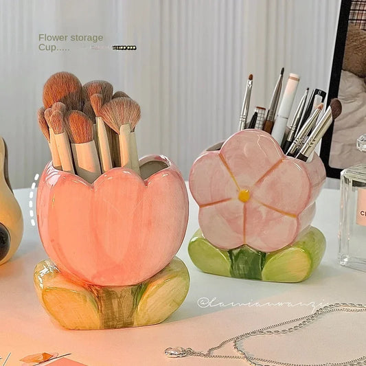 Kawaii Ceramic Flower Pen Holder 🌸 Cute Girl Desktop Organizer 🖊️ Adorable Office Storage Box 💖