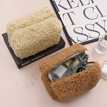 Kawaii Lambswool Plush Makeup Organizer 🐑✨ | Adorable Cosmetic Bag & Travel Pouch 🎀💖