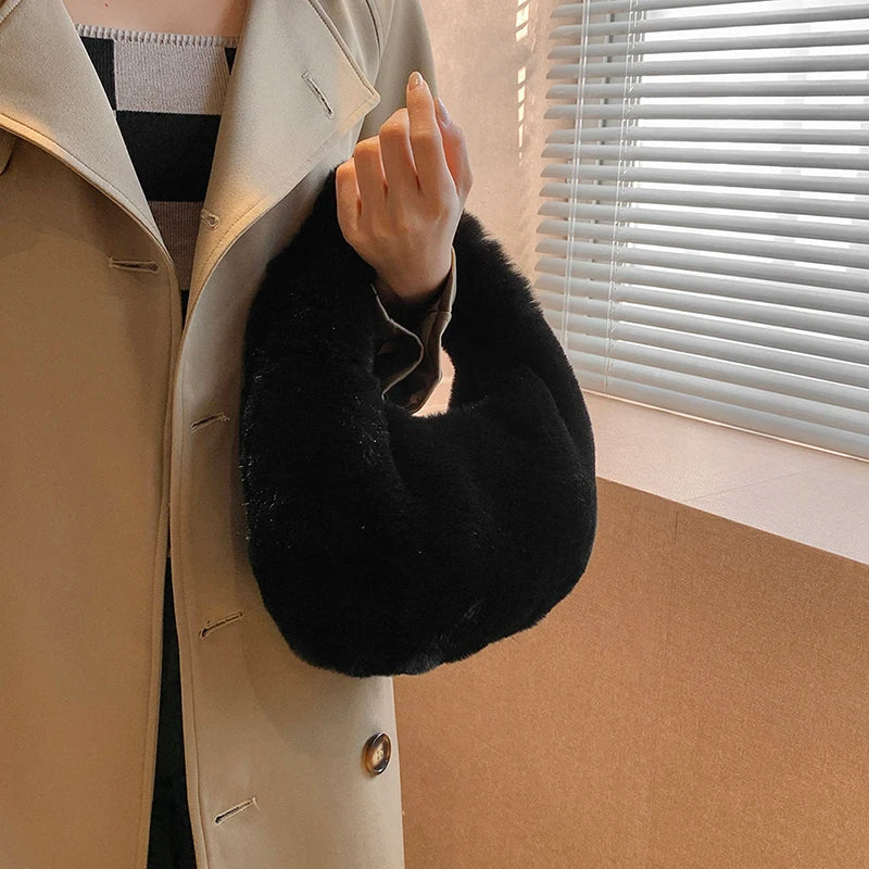 Kawaii Plush Half Moon Clutch 🐾✨ | Stylish Furry Coin Purse for Trendy Ladies! 👜💖