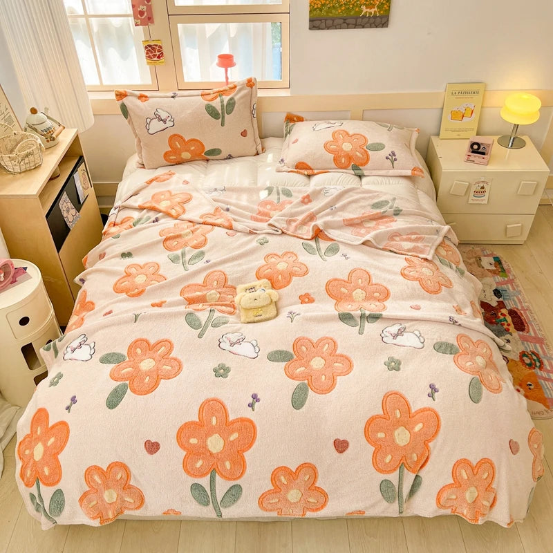 Cute Strawberry Dreams 🍓✨ Cozy Flannel Blanket for Kids - Perfect for Cuddles & Adventures! 🌟🛋️ - Pixie Quill