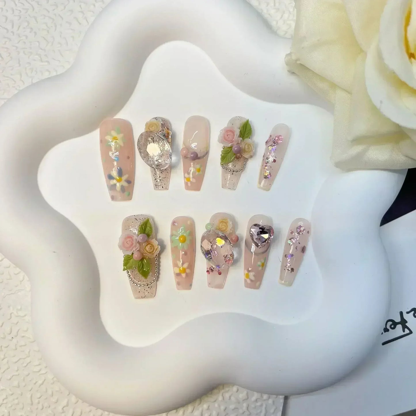 Kawaii 3D Press-On Nails Set 💖✨ - 10Pcs with Love Hearts, Moon, Butterfly & Rhinestones 🌙🦋 - Perfect for Nail Art Lovers!