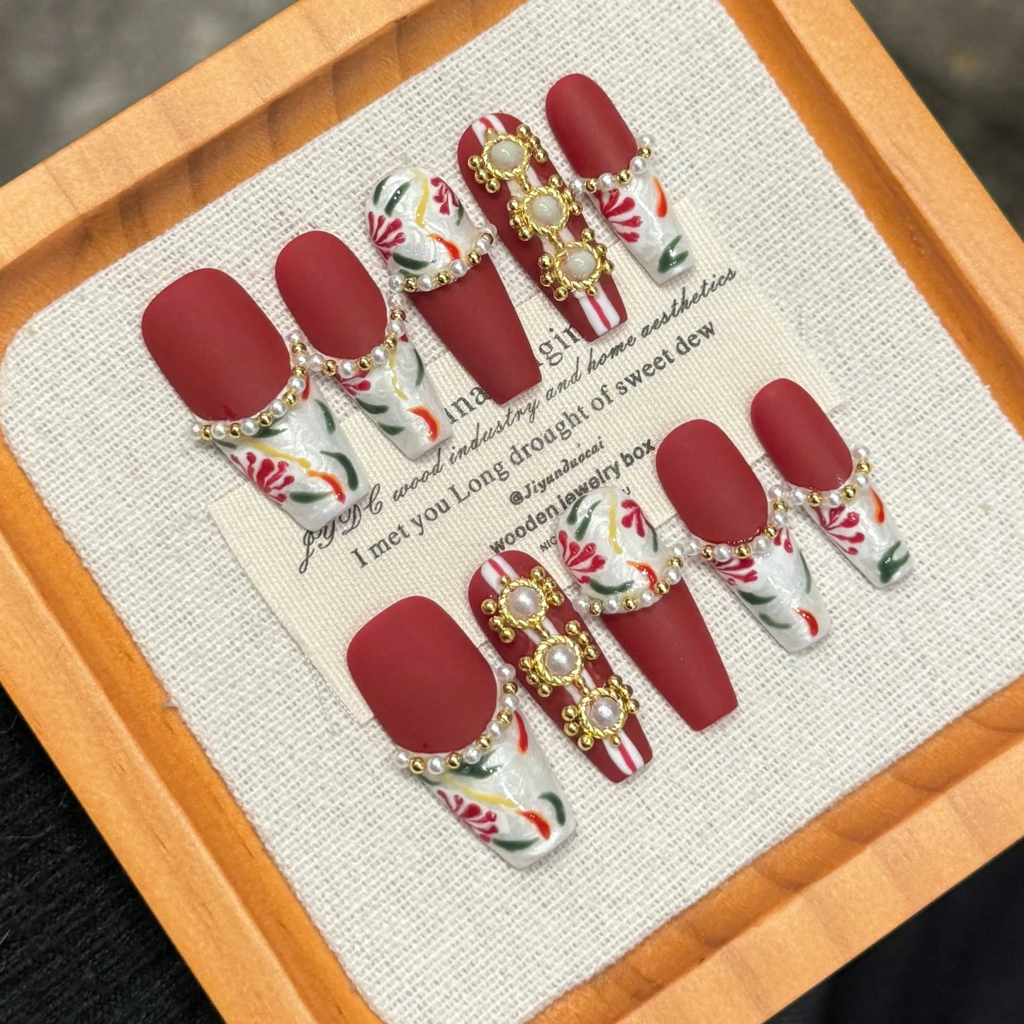 Kawaii Dragon & Phoenix Nail Art Set 🐉✨ | 10pcs Colorful Press-On Nails with Diamond & Gold Chain Decor 💖💅