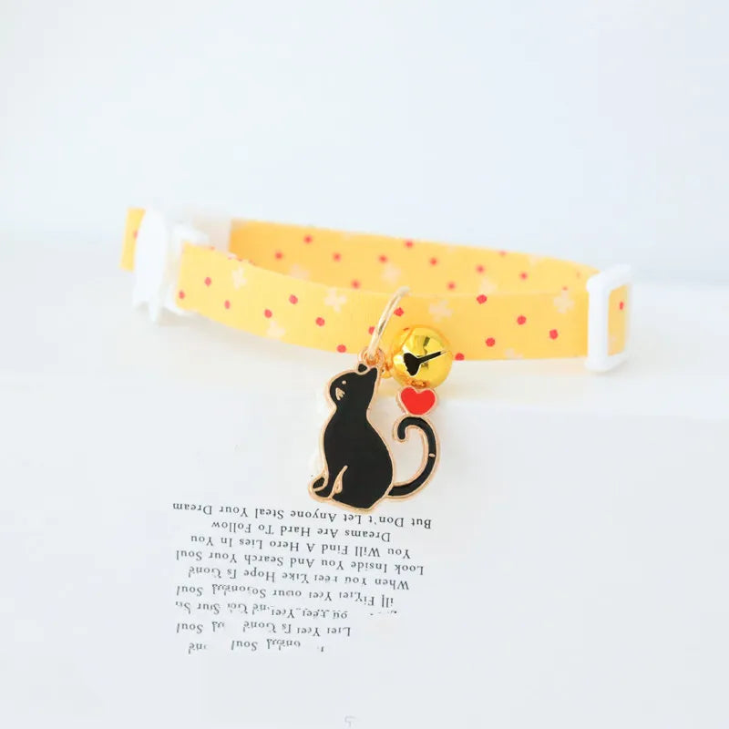 🍉✨ Adorable Adjustable Cat Collar with Bells 🎉 - Cute Avocado Pendant for Your Furry Friend 🐾💕