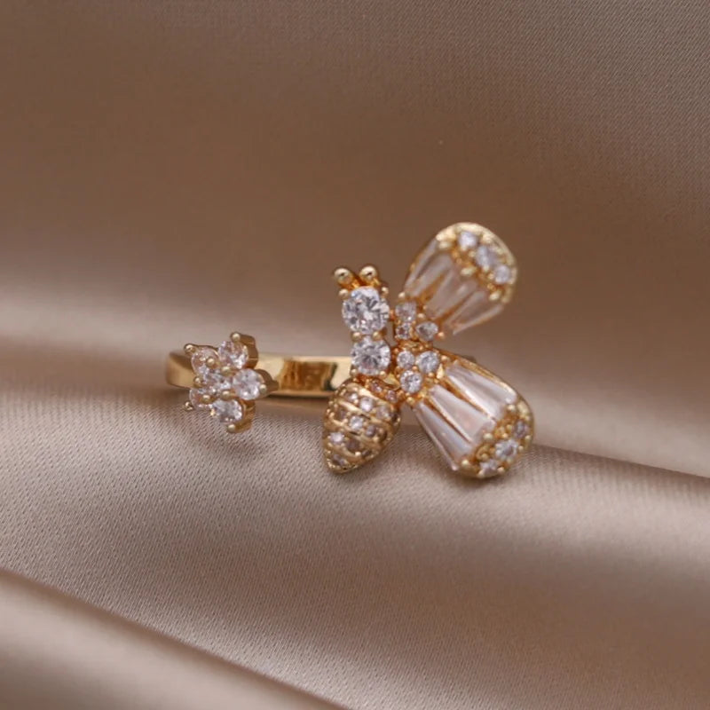 Kawaii Love Crystal Ring 💖✨ - 14K Gold Plated Heart Design for Elegant Daily Wear! 🌟💍