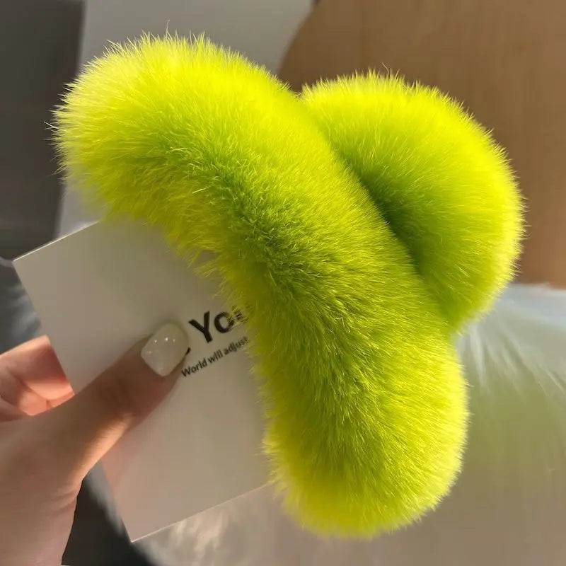 Kawaii Plush Rex Rabbit Fur Hair Claw 🐰✨ - Adorable Elegant Hair Accessory for Women!