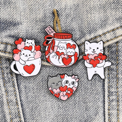 Charming Kawaii Cat Love Enamel Pins - Adorable White Kitten Heart Brooches for Pet Lovers 💖🐾✨