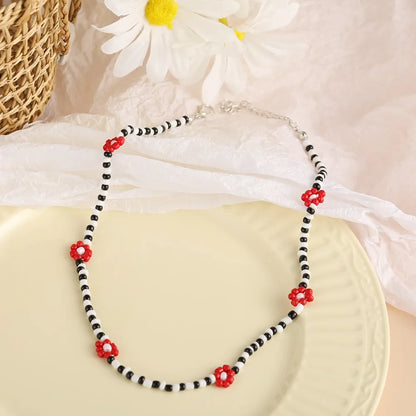 Whimsical Blossom Pearl Choker 🌸✨ Cute Colorful Beaded Necklace for Trendy Women! 🎀💖