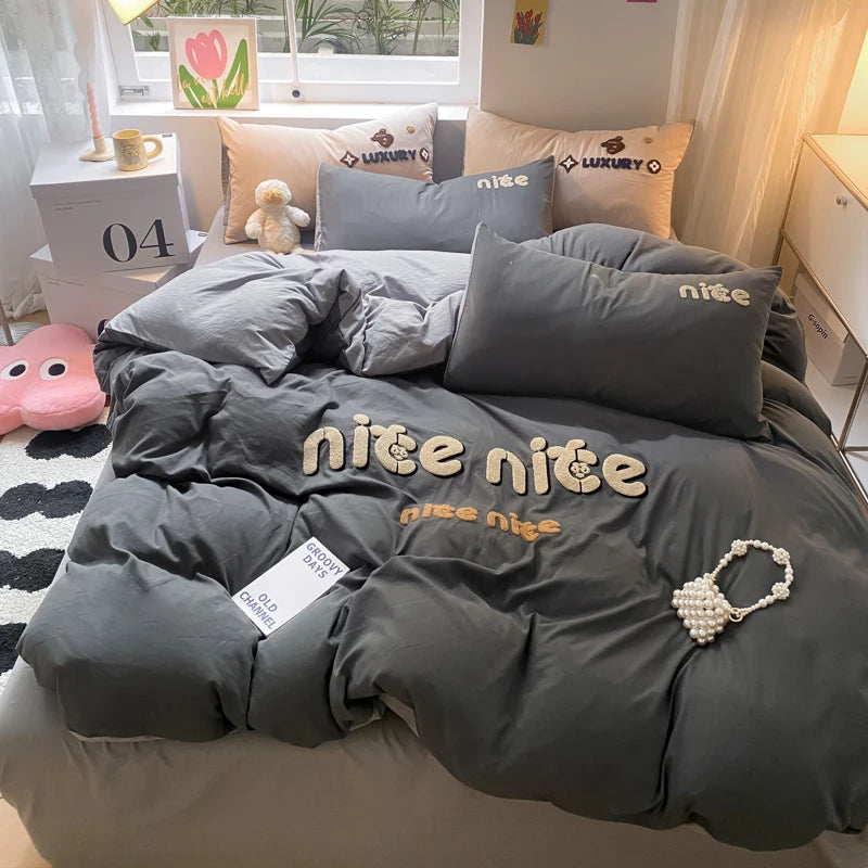 Kawaii Milk Tea Cartoon Duvet Set ☕✨ Plush Bedding for Girls 🛏️💕