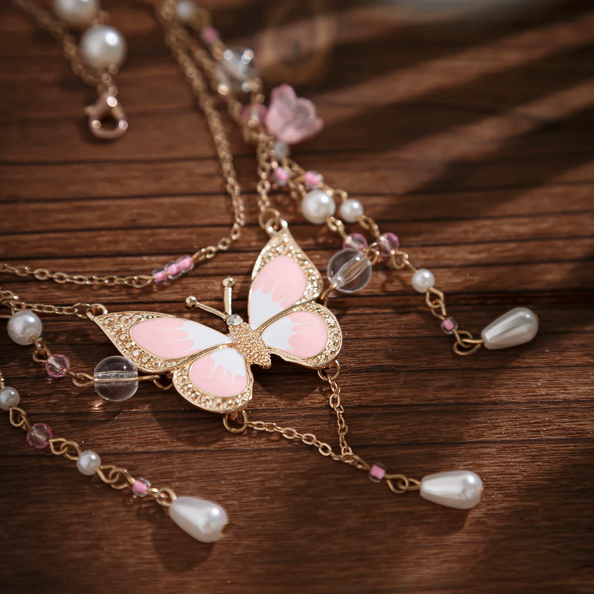 Kawaii Dreamy Butterfly Pearl Choker Necklace 🦋✨ | Trendy Multilayer Crystal Jewelry for Women 2024