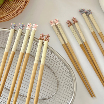 🐾 Adorable Animal-Themed Chopsticks 🥢 Cute Wooden Food Sticks for Sushi & More! 🌈 Perfect for Kids & Adults! - Pixie Quill