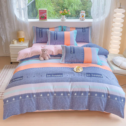 Charming Strawberry Dreamland Duvet Set 🍓✨ Cozy Kawaii Bedding for Sweet Sleep!