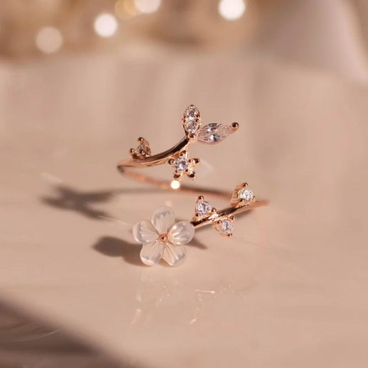 Sparkling Zirconia Flower Ring Open End For Women Jewelry Gift ✨🌸