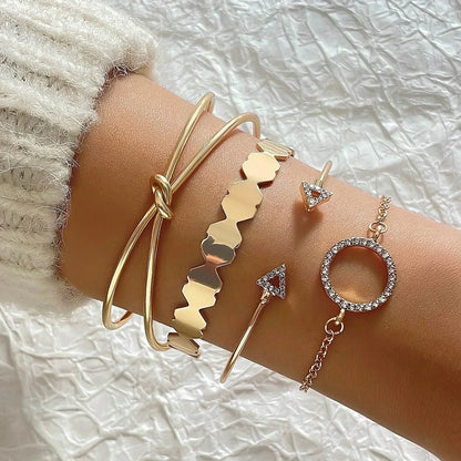Whimsical Boho Star & Daisy Pearl Charm Bracelet Set 🌼✨ - Adjustable Eight-Piece Bangle for Fashionistas!