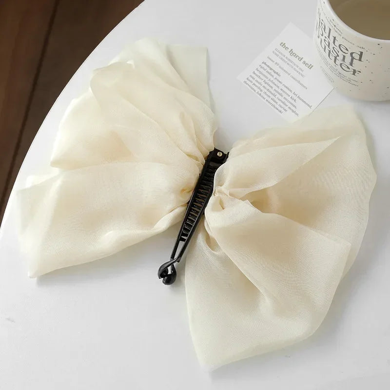 Charming Chiffon Bow Banana Clip 🎀✨ for High Ponytails – Vintage Style Hair Accessory 🐒🌸 - Pixie Quill