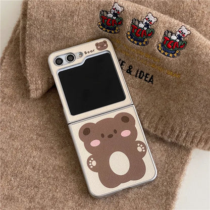 ✨ Adorable Cartoon Bear Bracelet Case for Samsung Galaxy Z Flip 3/4/5/6 🐻💖 Shockproof Lambskin Cover!