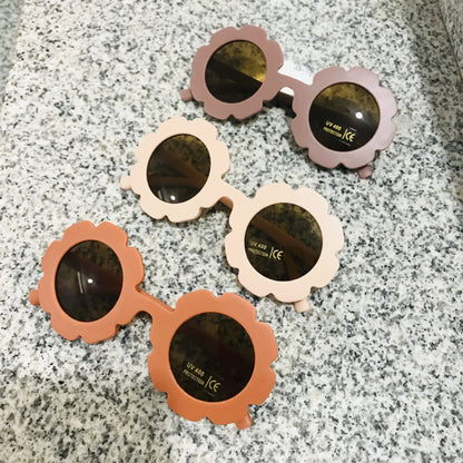 Kawaii Baby Sunglasses 🌈✨ | Adorable Frosted Frames for Summer Fun! 🕶️👶