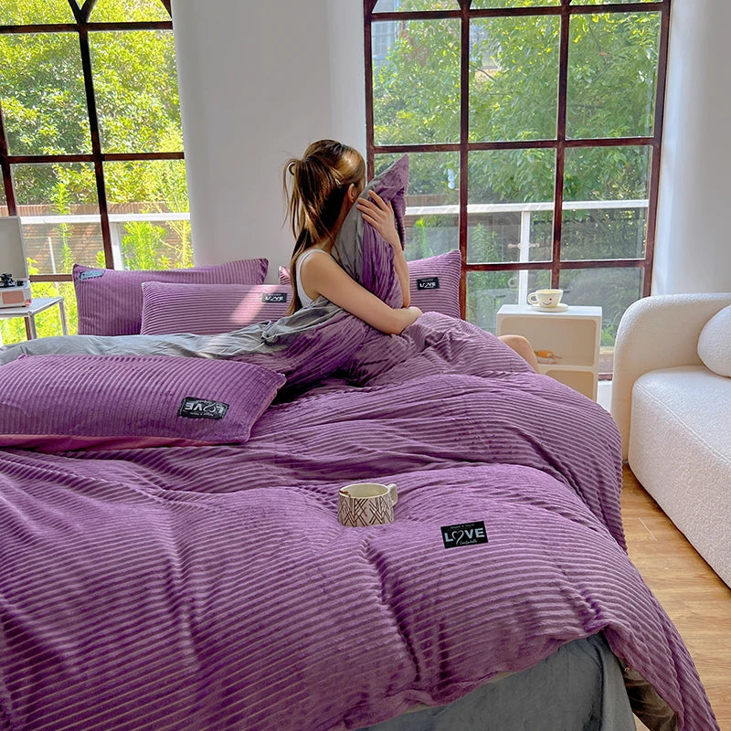 Kawaii Strawberry Dreams Duvet Set 🍓✨ Fluffy Reversible Bedding & Pillowcases! 🌈💤